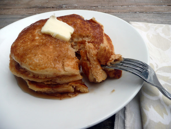 IHOP-style Buttermilk Pancakes | Sumptuous Spoonfuls