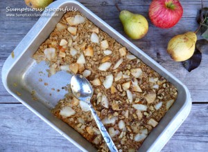 Ginger Apple Pear Crisp Baked Oatmeal ~ Sumptuous Spoonfuls #baked # 