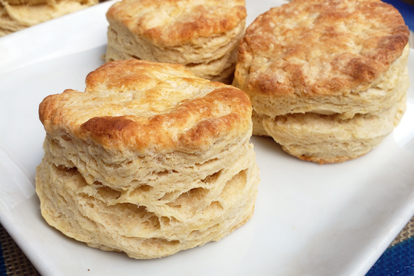 Fluffy Pillow Cornmeal Biscuits 